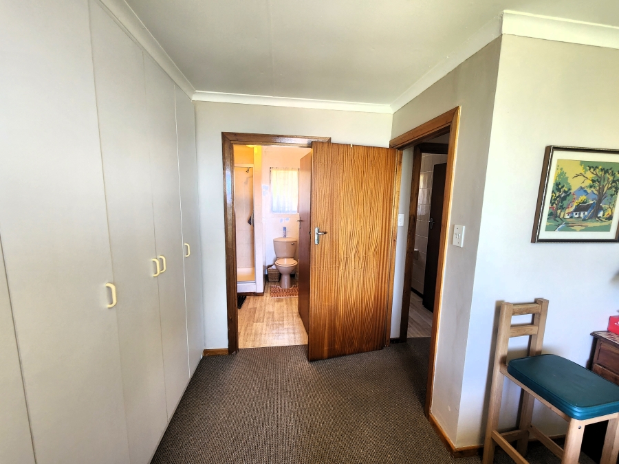 4 Bedroom Property for Sale in Dana Bay Western Cape